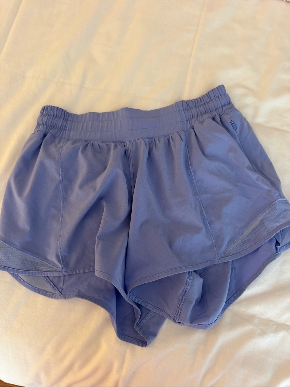 NWOT Lululemon HOTTY HOT Shorts